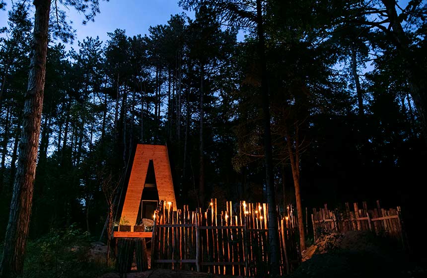 Sleeping 4, the wooden cabin in Hardelot is a little corner of paradise only 40 minutes from Calais