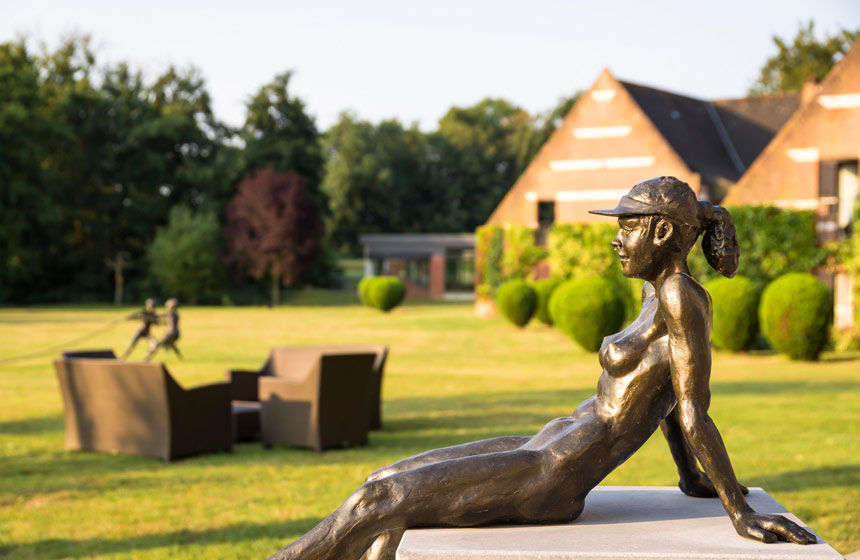 … and beautiful sculptures add character to the château-hotel’s grounds 