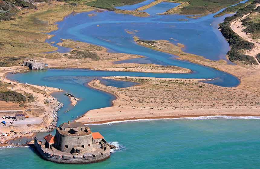 Ambleteuse fort has been keeping its watch over the Slack bay for 400 years