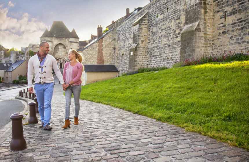 Walking in Laon's upper town