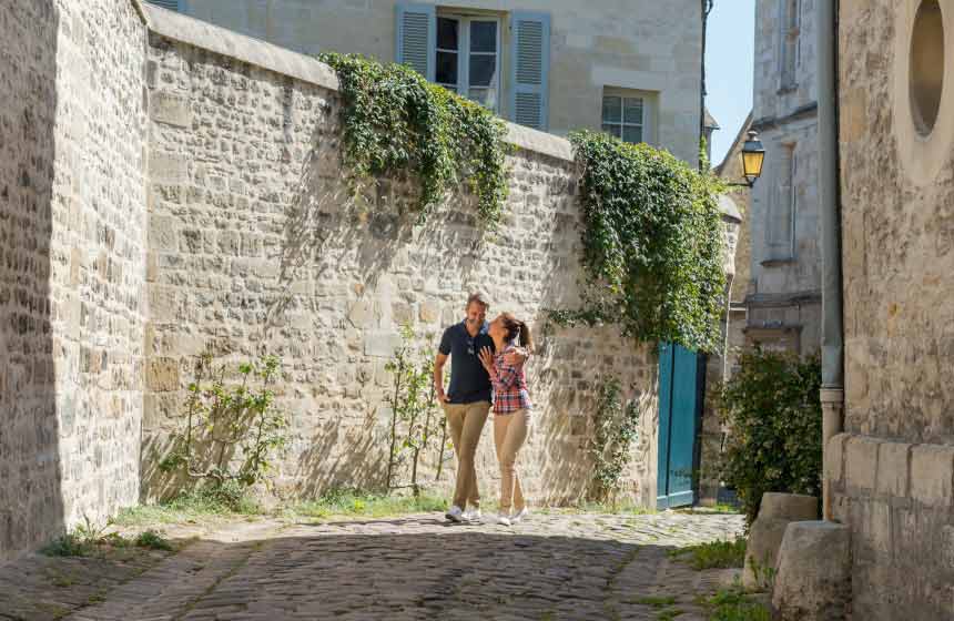 Exploring the cobbled streets in the picturesque medieval town of Senlis nearby is a must