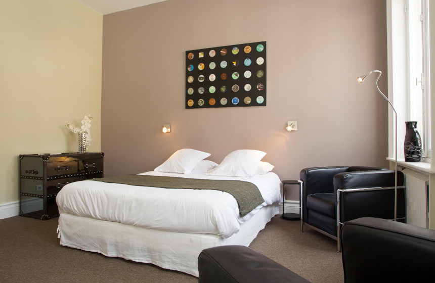 Your family suite at Cercle de Malines luxury B&B in Calais