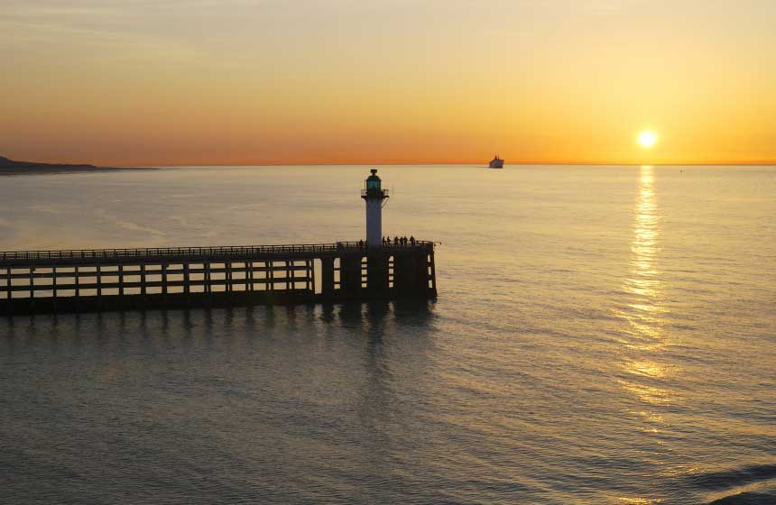 Sunset on Calais’ pier