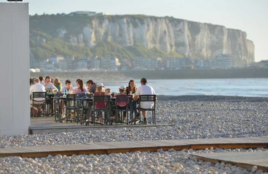 Right on the beach, ‘Les Mouettes’ is a great place to eat in Mers les Bains