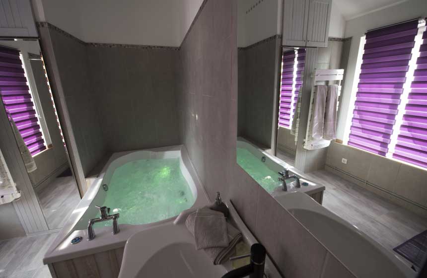 Détente à deux… dans votre baignoire balnéo… aussi !