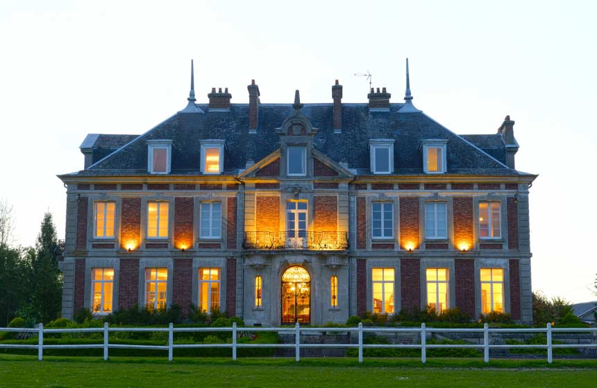 Domaine de Vadancourt - Castle by night - Maissemy