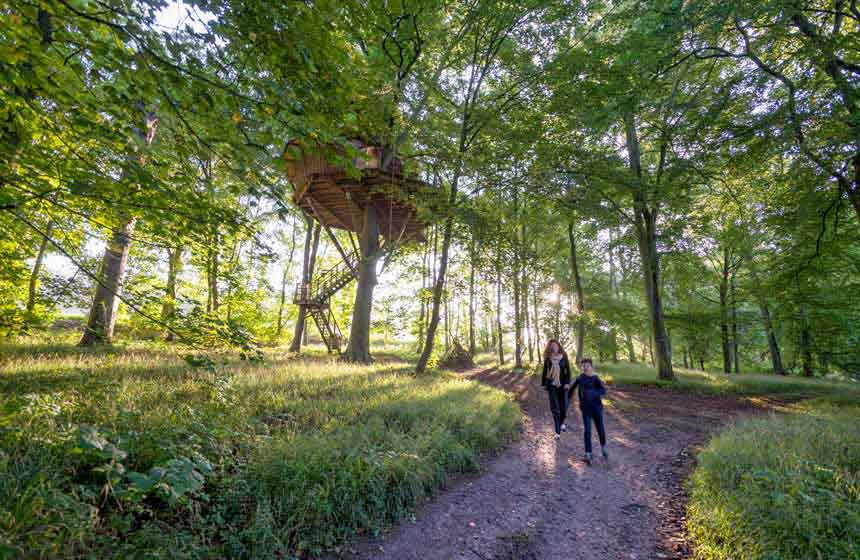 Enjoy a family treehouse holiday in France at Chateau des Tilleuls near the Somme bay