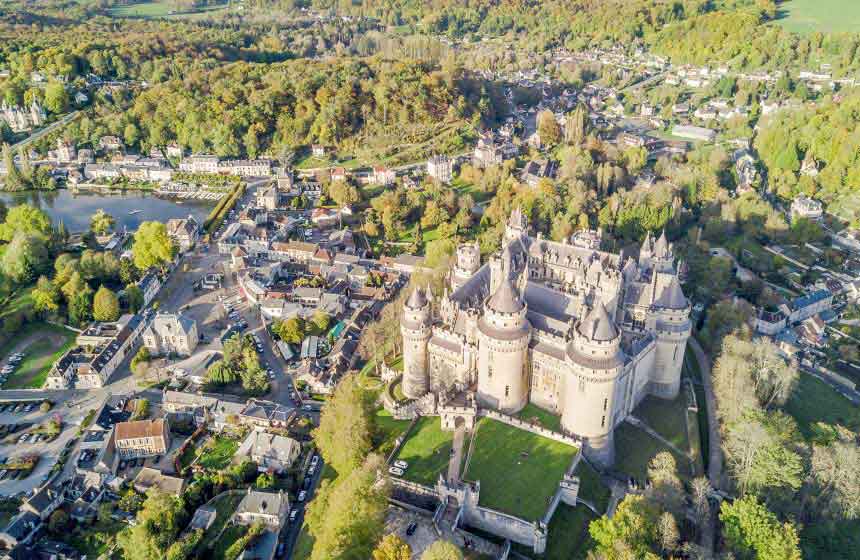 Fairytale Château de Pierrefonds is within easy reach of Villa Le Chatelet, France