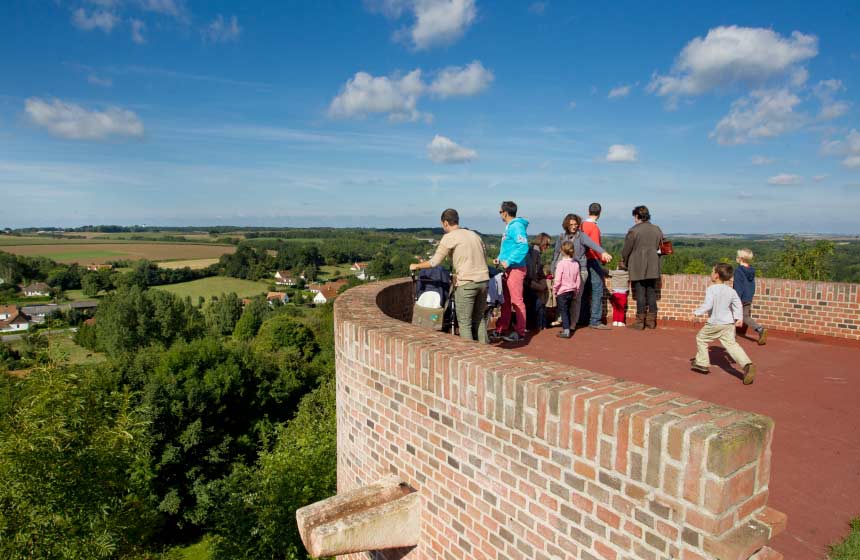 On your French gite holiday at Villa des Groseilliers, be sure to visit the ramparts and cobbled streets of Montreuil-sur-Mer just 15 minutes’ drive away