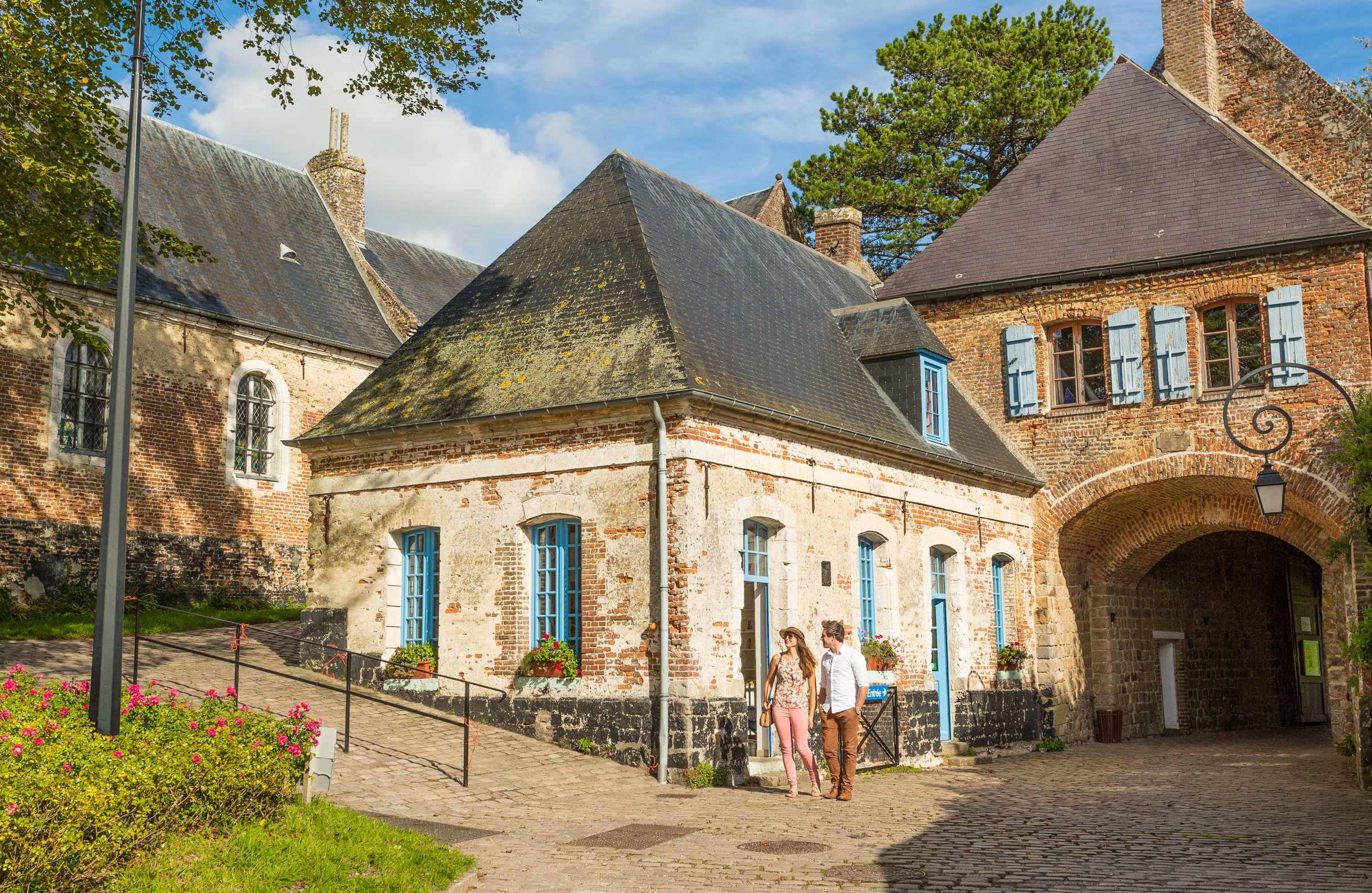 The charming walled town of Montreuil-sur-Mer is within easy reach of Maison de Plumes in Heuchin