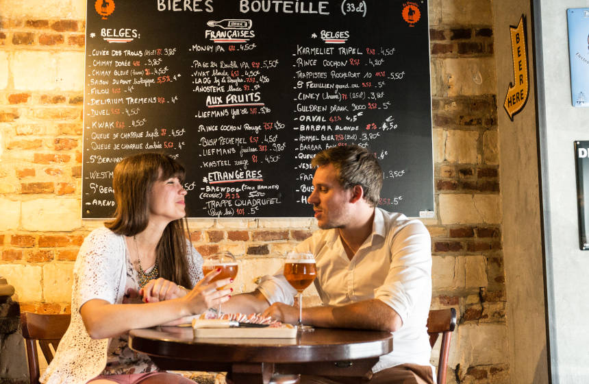Have a taste of the local beers in one of the many bars in Montreuil-sur-Mer