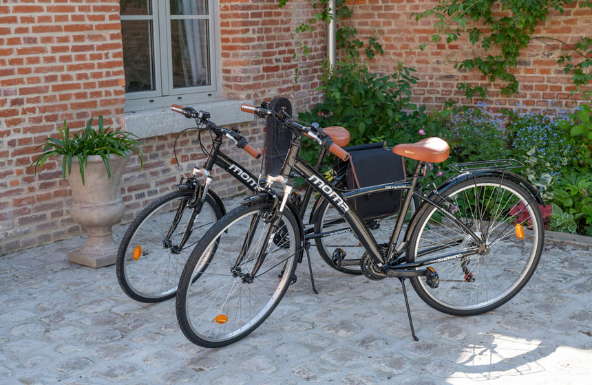 Borrow the B&B bikes and head off on your cycling adventure for two!