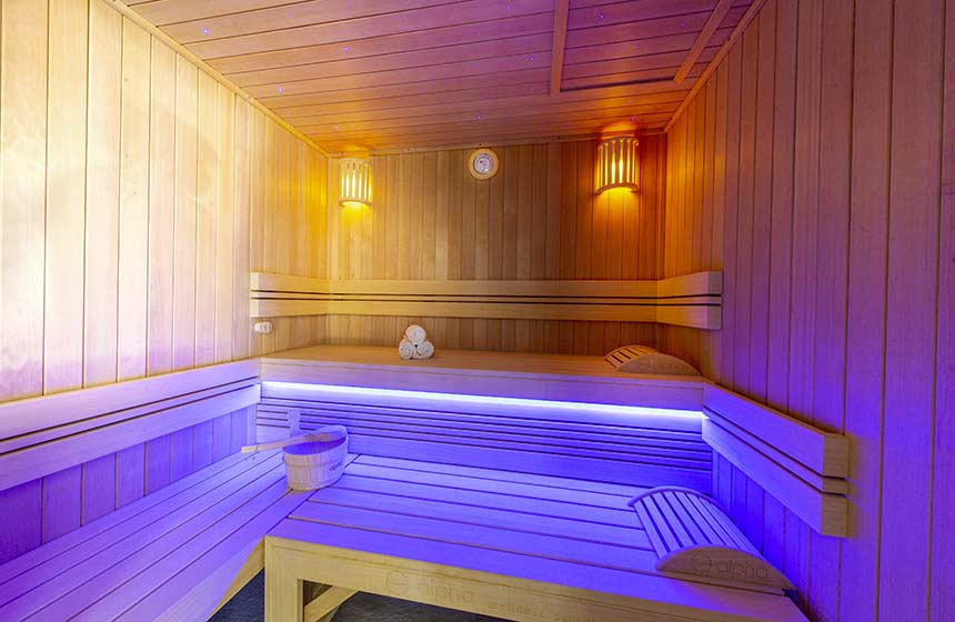 Spend quality time in the sauna at your hotel in Escalles