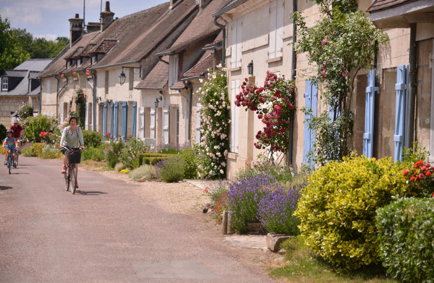 The nearby village of Saint Jean aux Bois