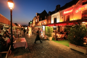 The Saint Leu District_ by night_ of Amiens - Visit France