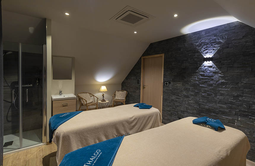 The massage cabin at Hôtel L'Escale is conducive to pure relaxation