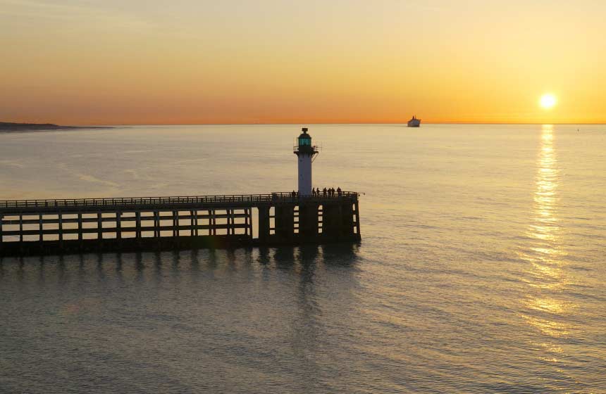 coucher de soleil jetée de calais