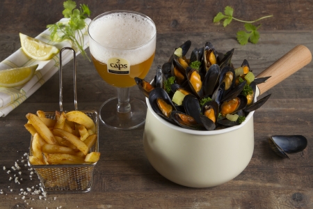 Mussels and chips