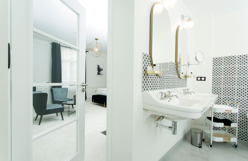 You’ll find the ultimate in luxury ensuite bathrooms at Hotel Echappée en Baie in Saint Valery sur Somme