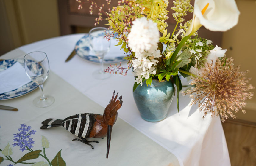 Lunching beneath Ch’canard’s glass roof helps you make the very best of your unique surroundings in Amiens’ Hortillonnages floating gardens