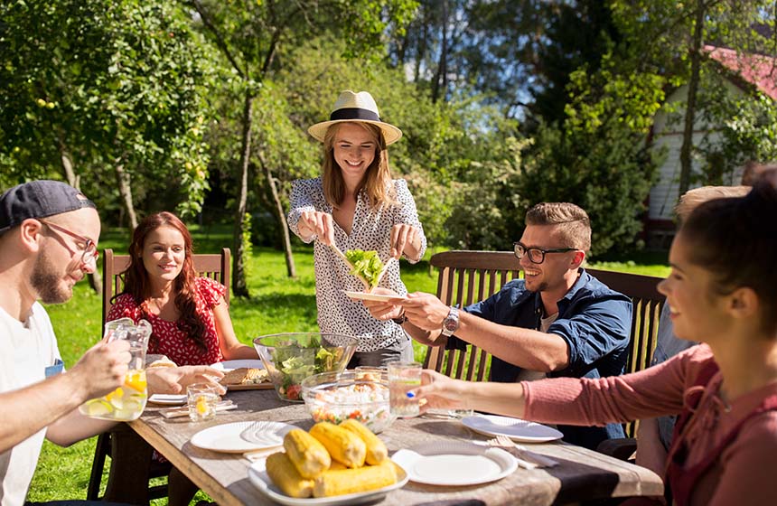 Make the most of Manoir de la Cour's barbecue and outdoor dining furniture during your stay