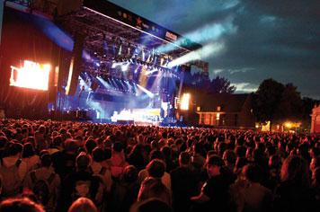 Main Square Festival in Arras - French Weekend Breaks