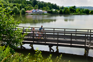 A traffic-free and safe on the Voie Verte de l'Ailette - visit France 